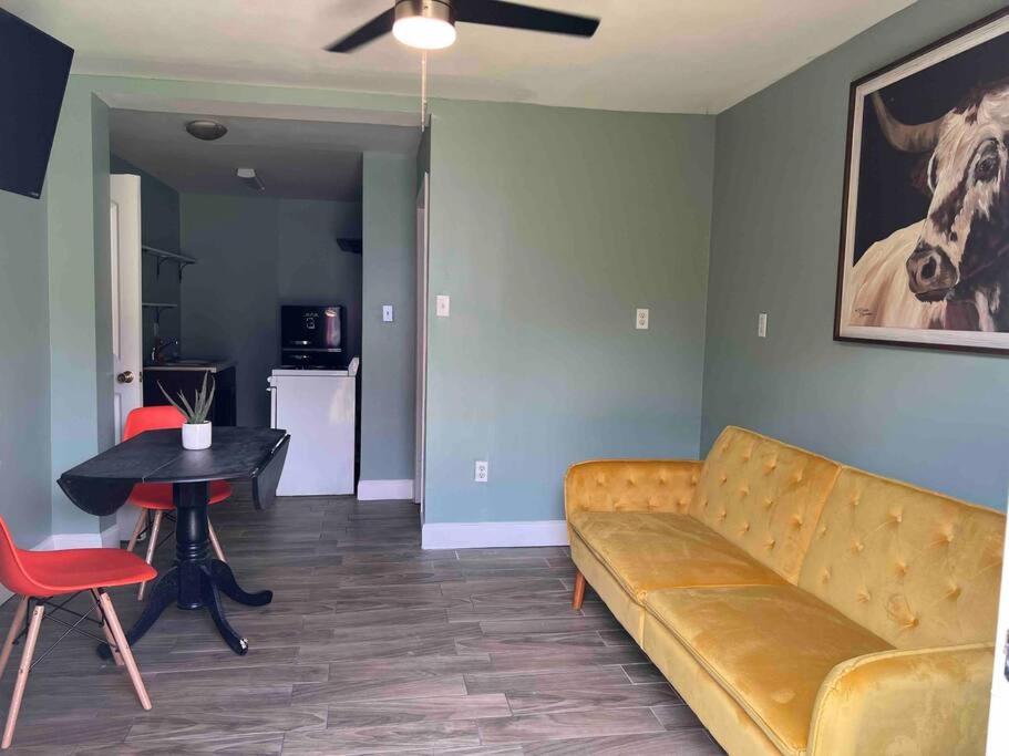 One-Bedroom Apartment interior